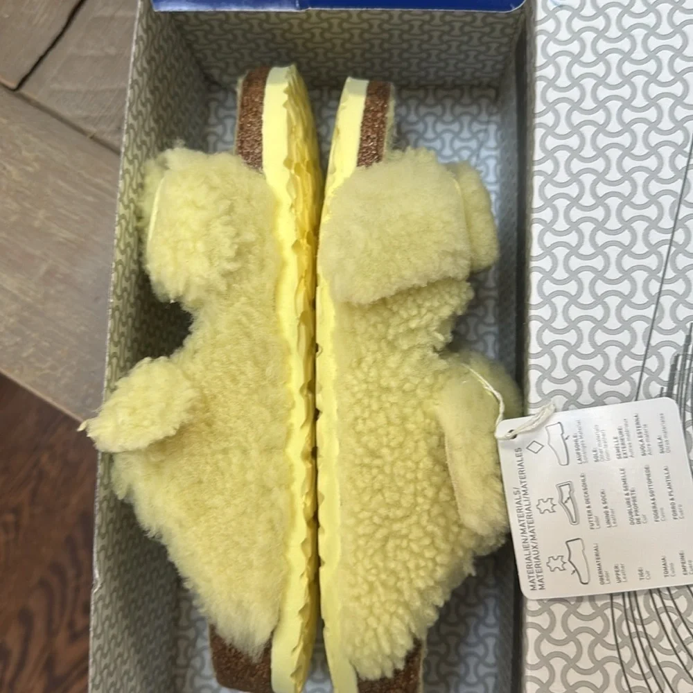 Birkenstock Arizona Teddy Big Buckle Yellow Shearling Sandals 38 39 Narrow NIB